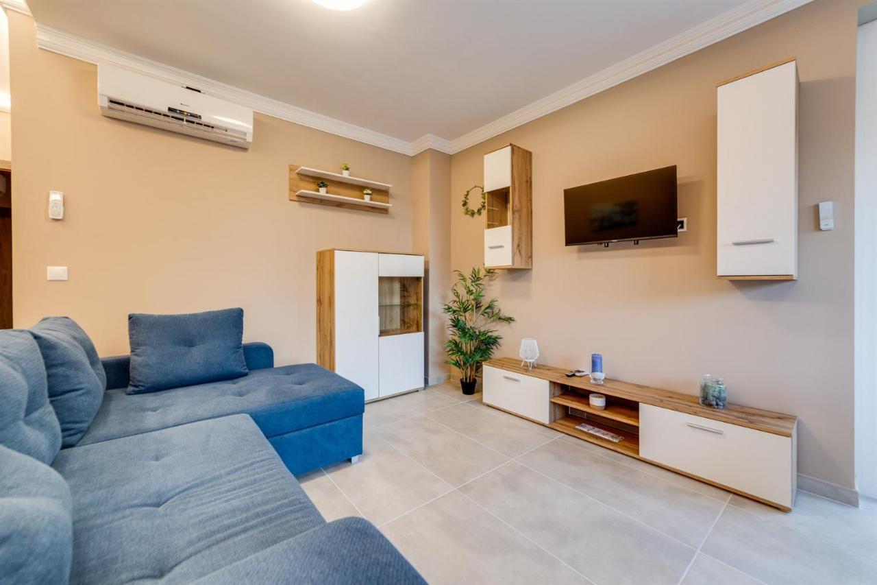 Forest Foeldvar Apartmanok By Bltn Balatonföldvár Exteriör bild