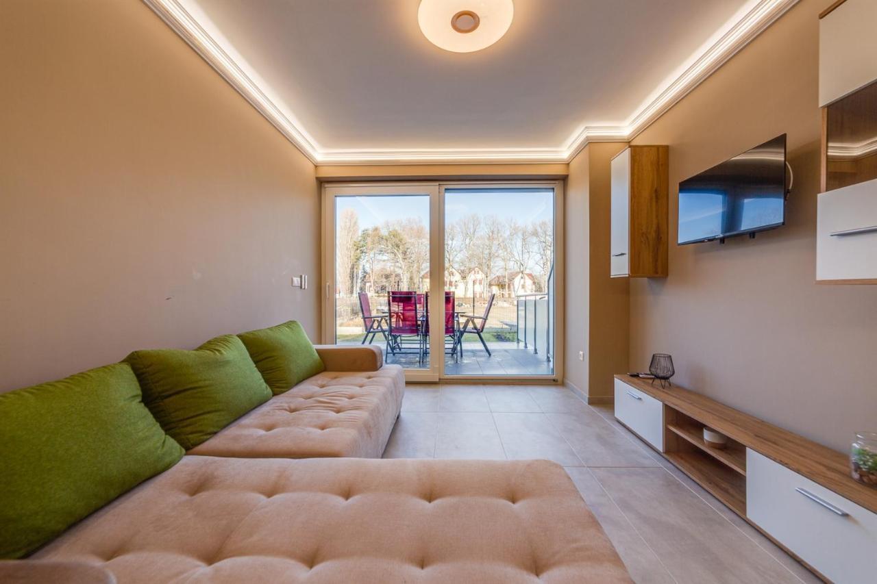 Forest Foeldvar Apartmanok By Bltn Balatonföldvár Exteriör bild