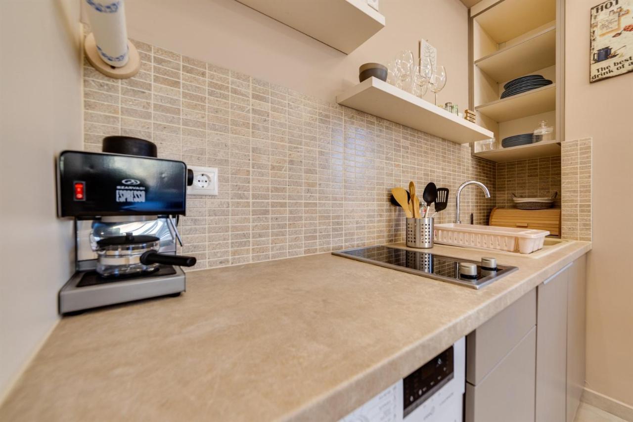Forest Foeldvar Apartmanok By Bltn Balatonföldvár Exteriör bild
