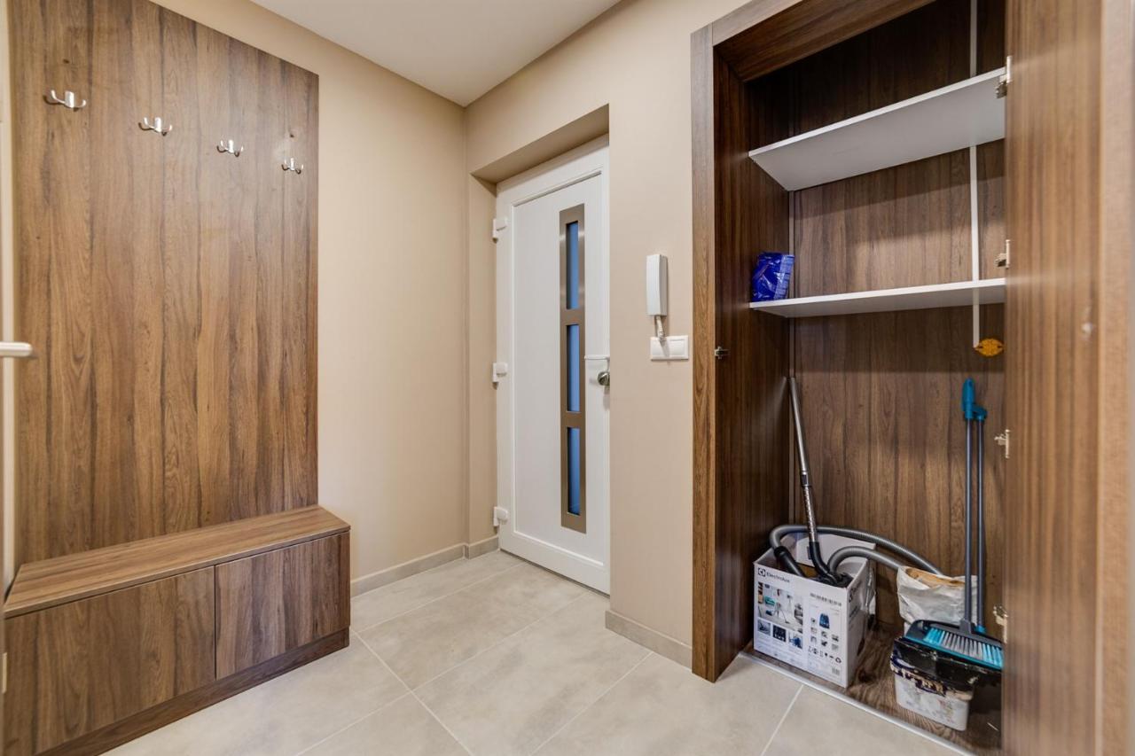 Forest Foeldvar Apartmanok By Bltn Balatonföldvár Exteriör bild