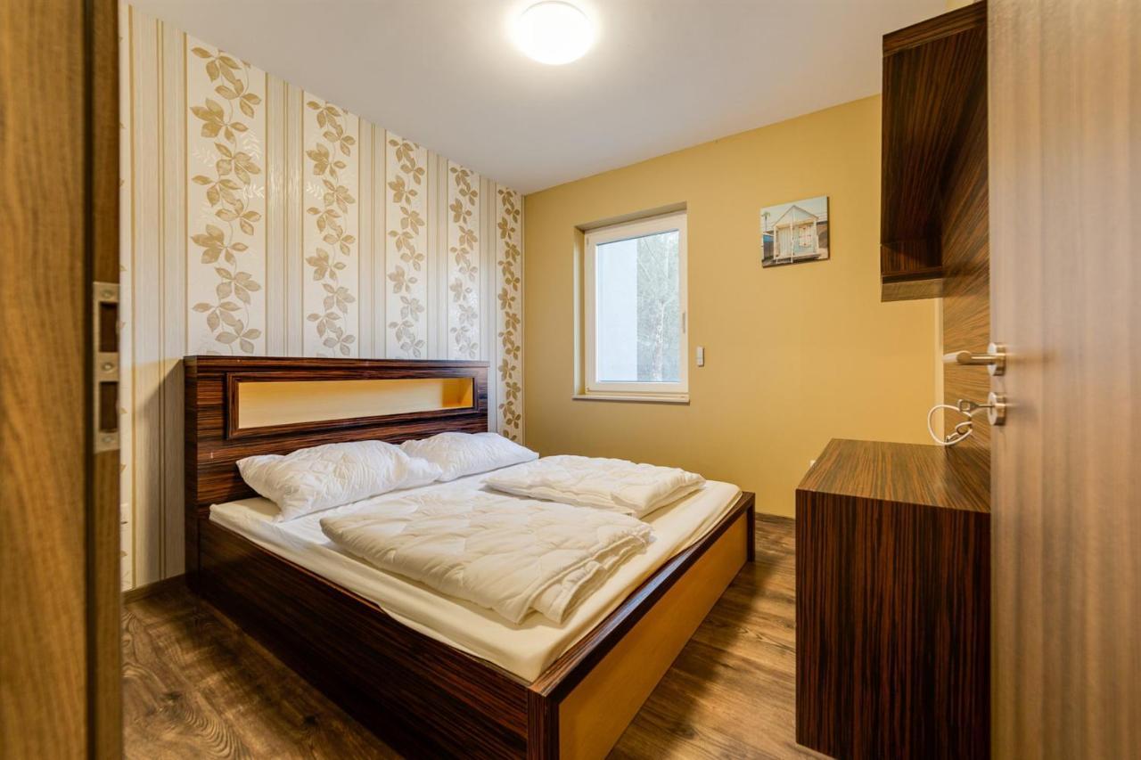 Forest Foeldvar Apartmanok By Bltn Balatonföldvár Exteriör bild