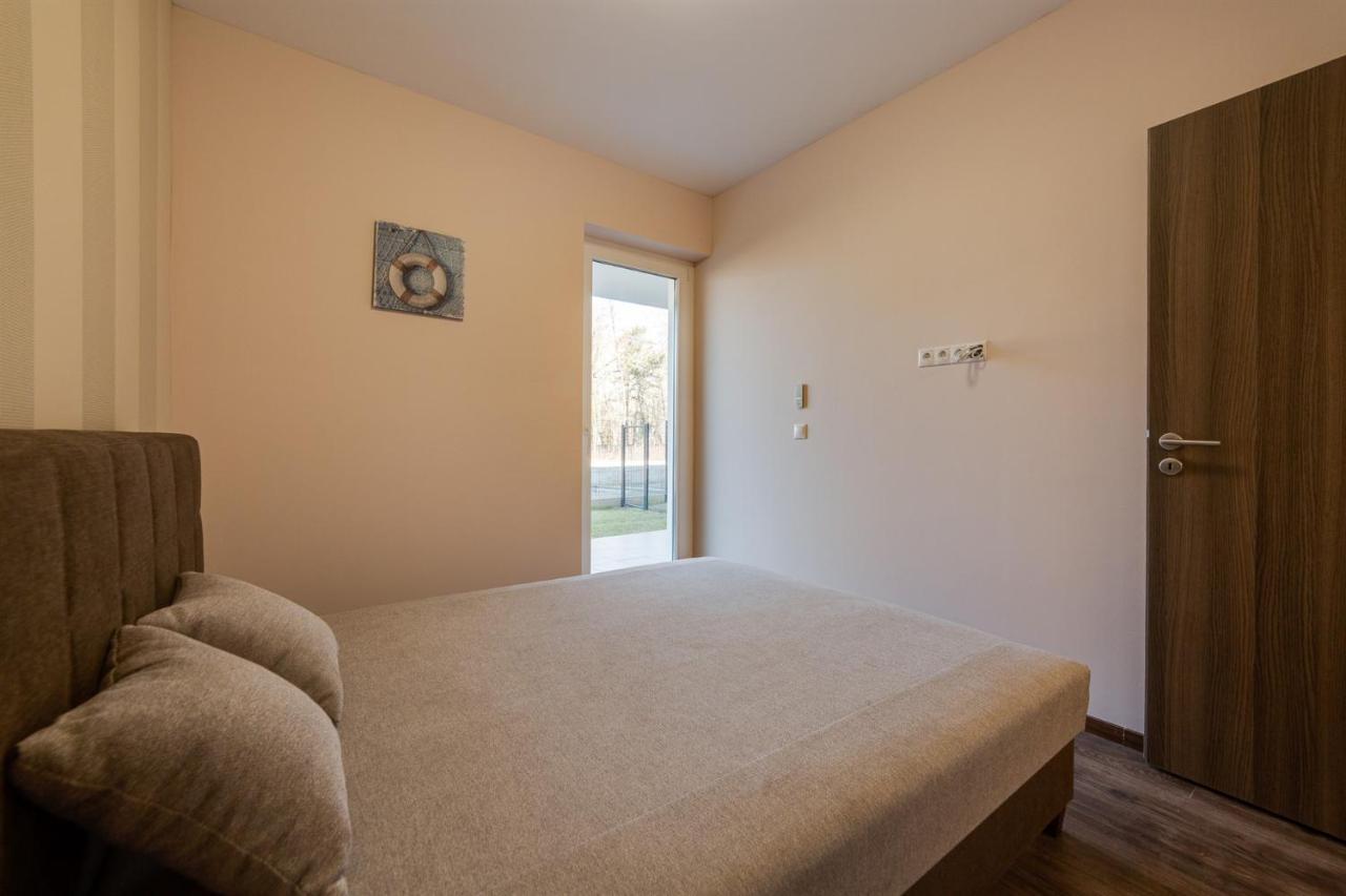 Forest Foeldvar Apartmanok By Bltn Balatonföldvár Exteriör bild